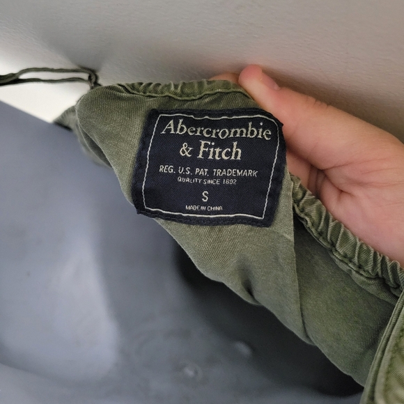 Abercrombie & Fitch Army Green Jumpsuit, Size Small - Picture 2 of 7